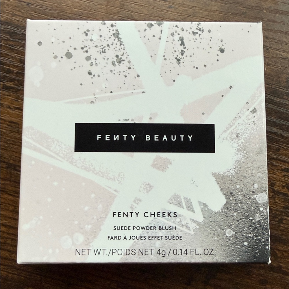 Makeup bundle - Picture 2 of 16